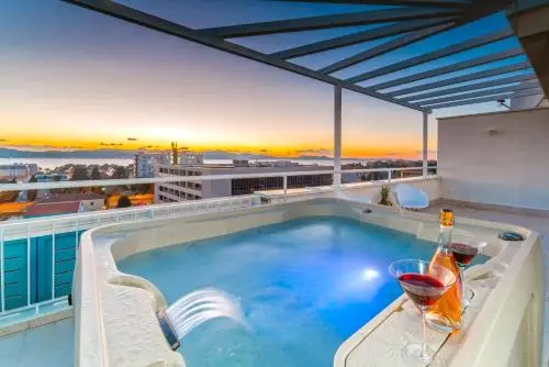 Offsite venue - Sunset Penthouse Apartment with Jacuzzi and Seaview thumbnail