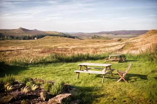 Offsite venue - Anroach Farm Peak District thumbnail