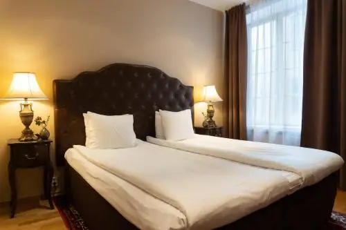 other image 0