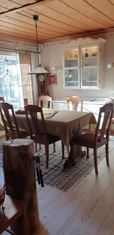 Additional image 3