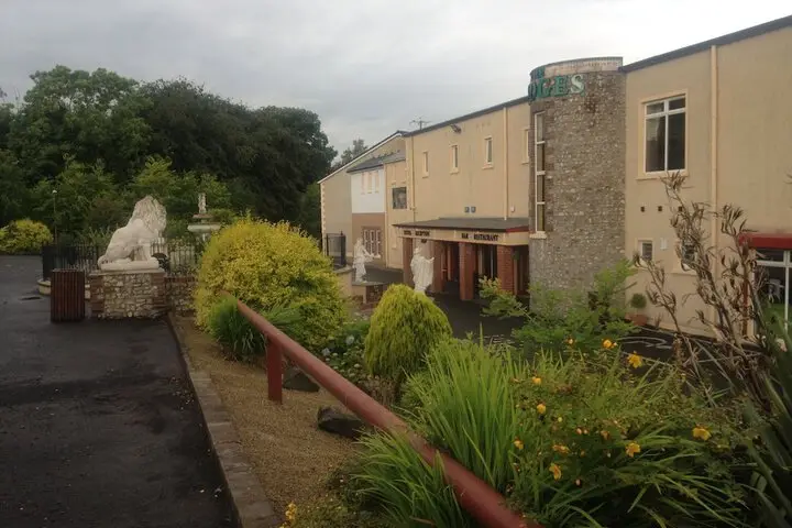 Offsite venue - The Hedges Hotel thumbnail