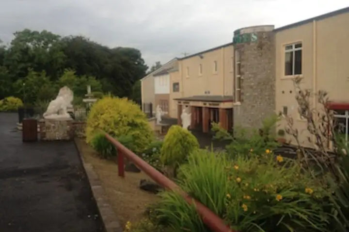 other image 0