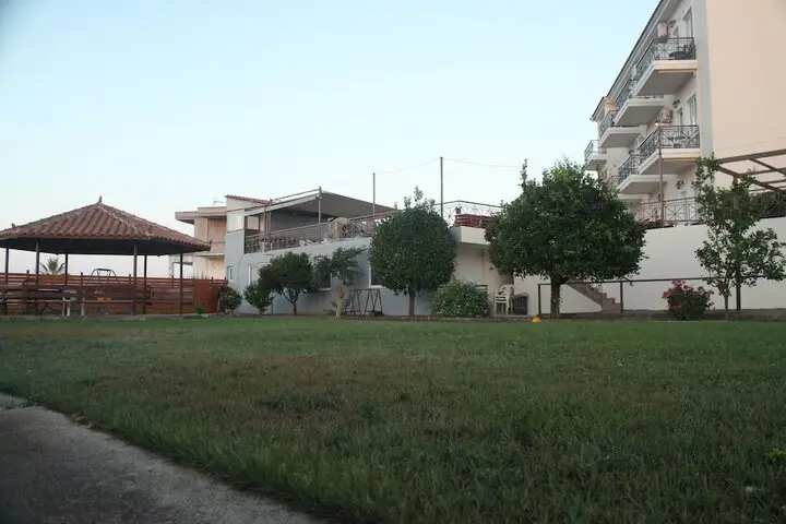 Offsite venue - Star Daratsos thumbnail