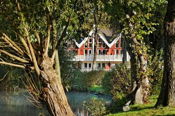Offsite venue - Schlosspark Bad Saarow thumbnail