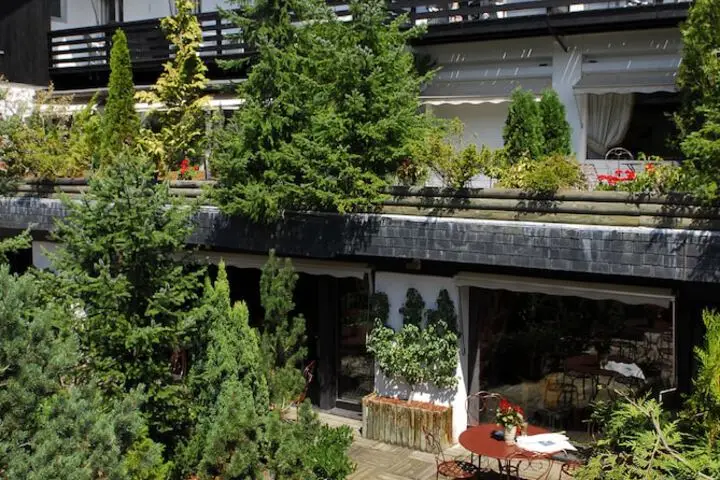 Offsite venue - Hotel Mont Blanc thumbnail