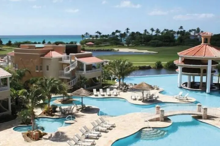 Offsite venue - Tropical Digs thumbnail
