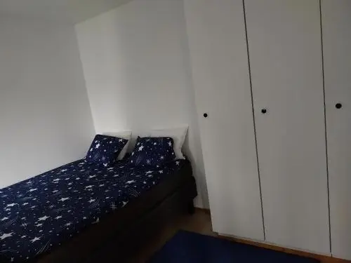 other image 0