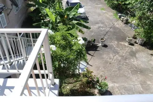 other image 0