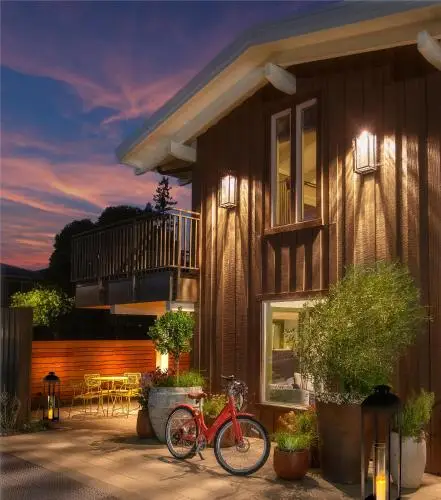 other image 0