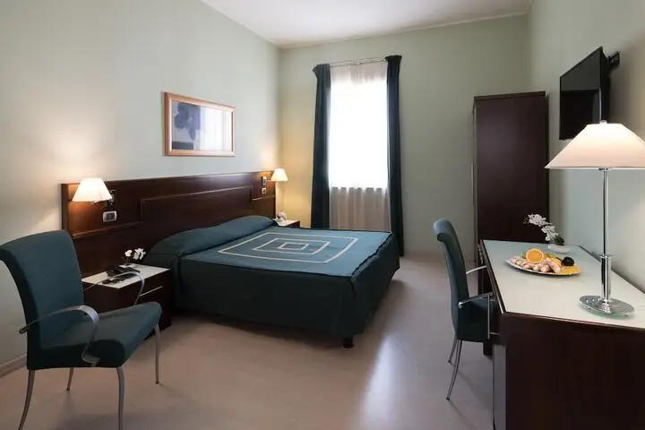 Additional image 3