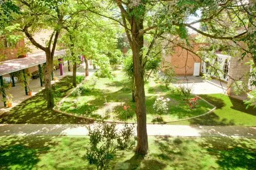 Offsite venue - Lantana Garden thumbnail