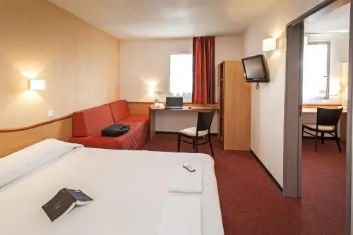 Offsite venue - Brit Hotel Confort Montauban thumbnail