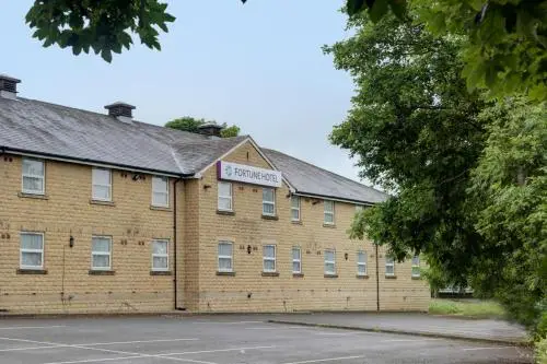 Fortune Hotel Huddersfield-Halifax M62 JcT24