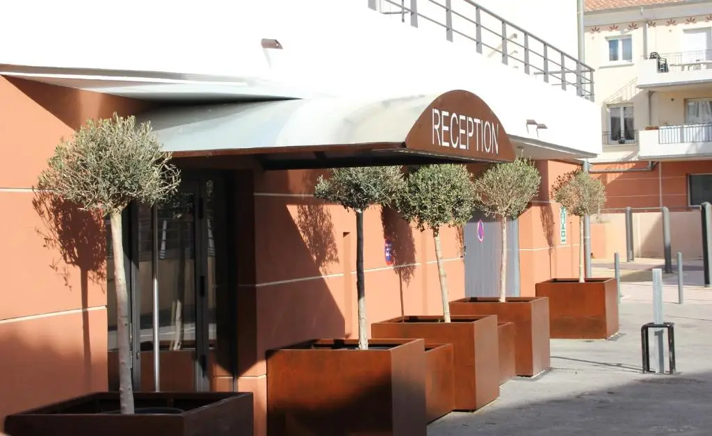 Offsite venue - The Originals Boutique Hotel l''Occitan Aubagne thumbnail