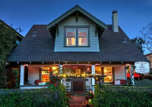 Offsite venue - Hillcrest House Bed & Breakfast thumbnail