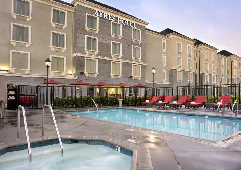 Offsite venue - Ayres Hotel Fountain Valley / Huntington Beach thumbnail