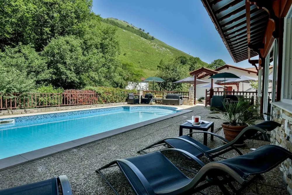 Offsite venue - Les Sources de la Nive thumbnail